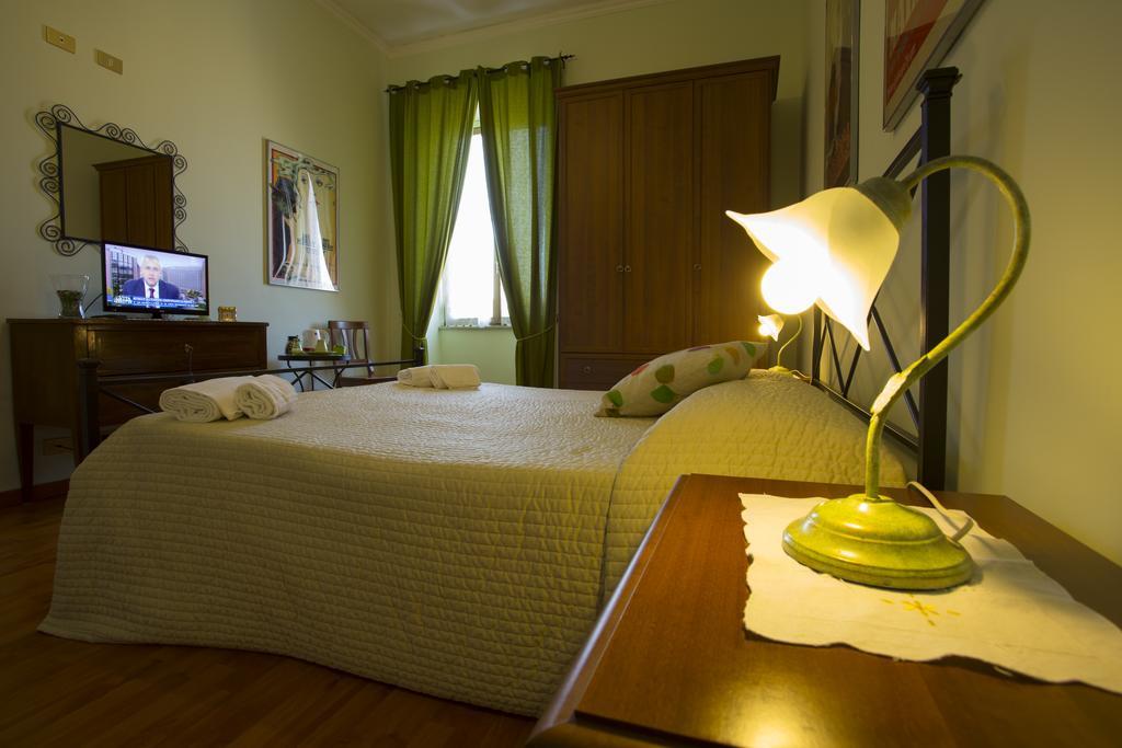 Laterano Inn Rome Bilik gambar